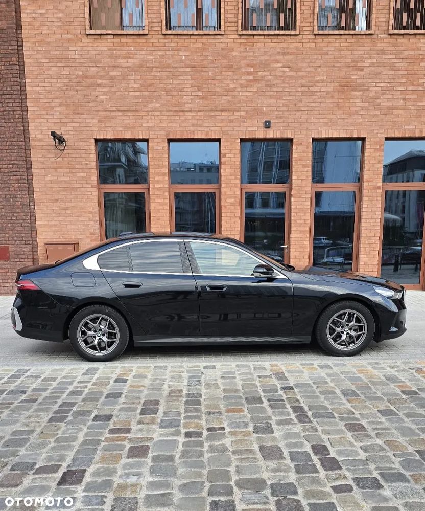 BMW Seria 5 - 11
