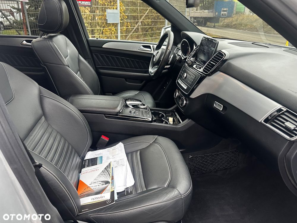 Mercedes-Benz GLE 250 d 4Matic 9G-TRONIC AMG Line - 19