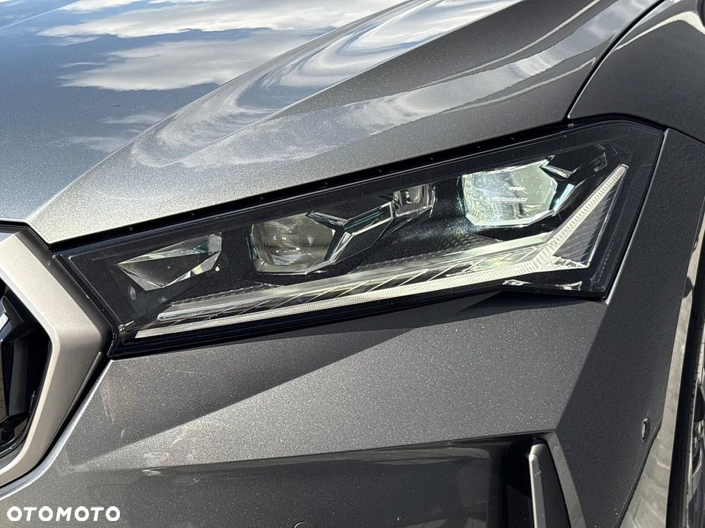 Skoda Superb 2.0 TSI 4x4 L&K DSG - 18