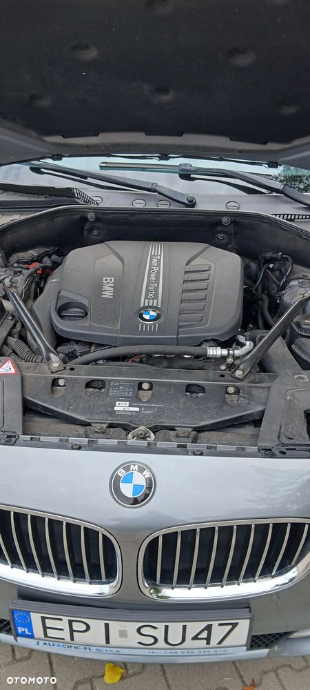 BMW Seria 5 530d xDrive - 16