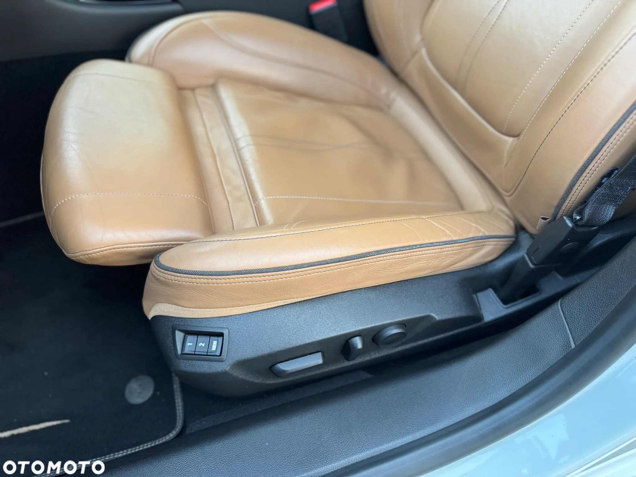 Opel Insignia - 16
