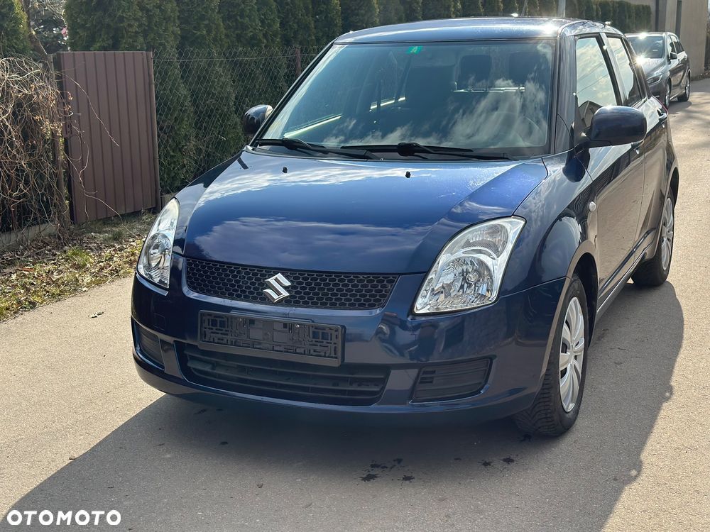 Suzuki Swift - 3