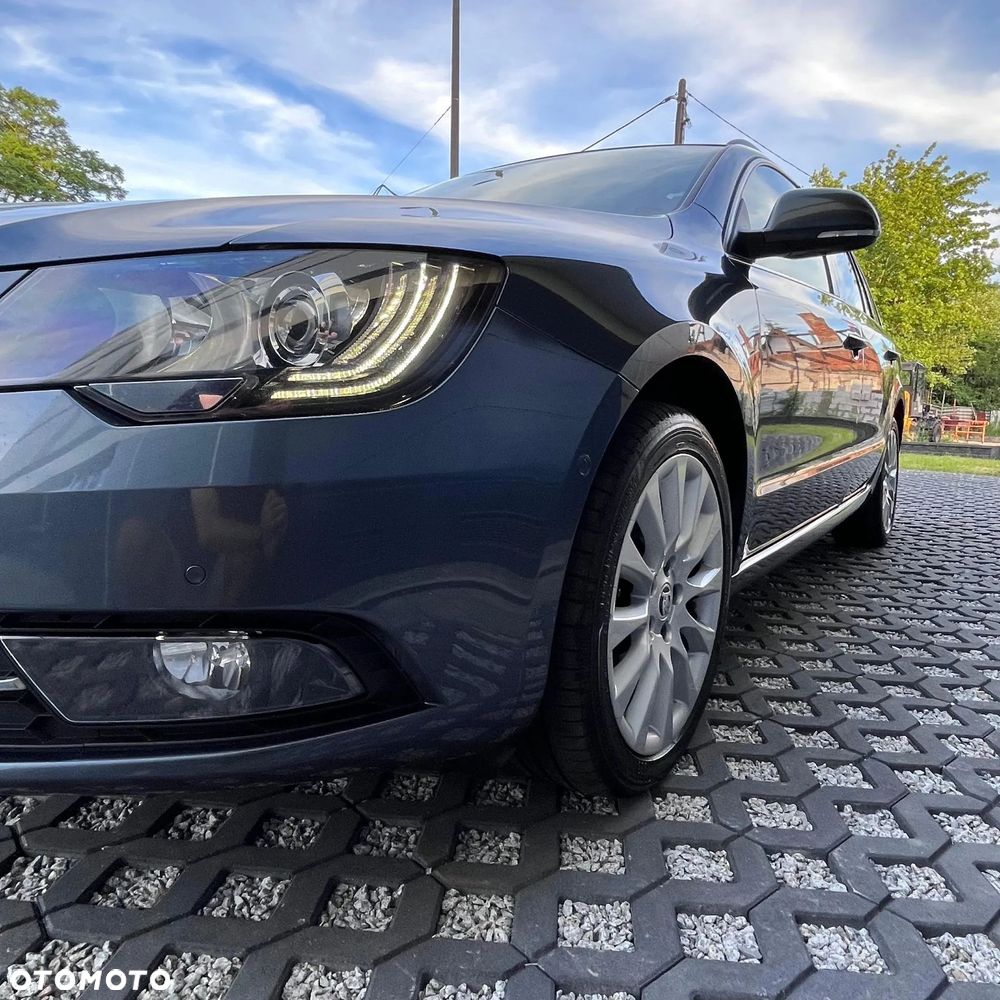 Skoda Superb 2.0 TDI DSG Exclusive - 28