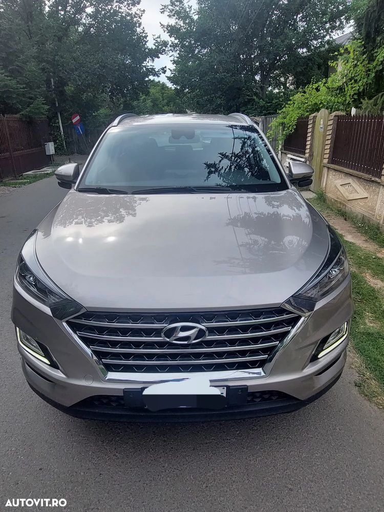 Hyundai Tucson - 2