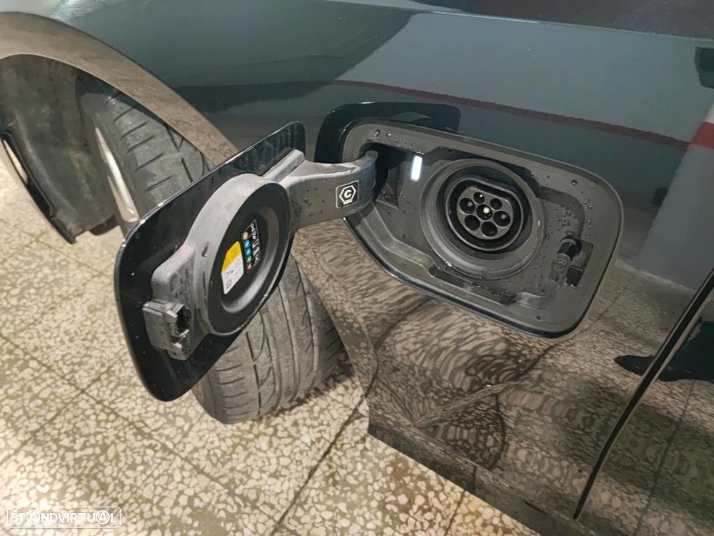 BMW 320 e Corporate Edition Auto - 10