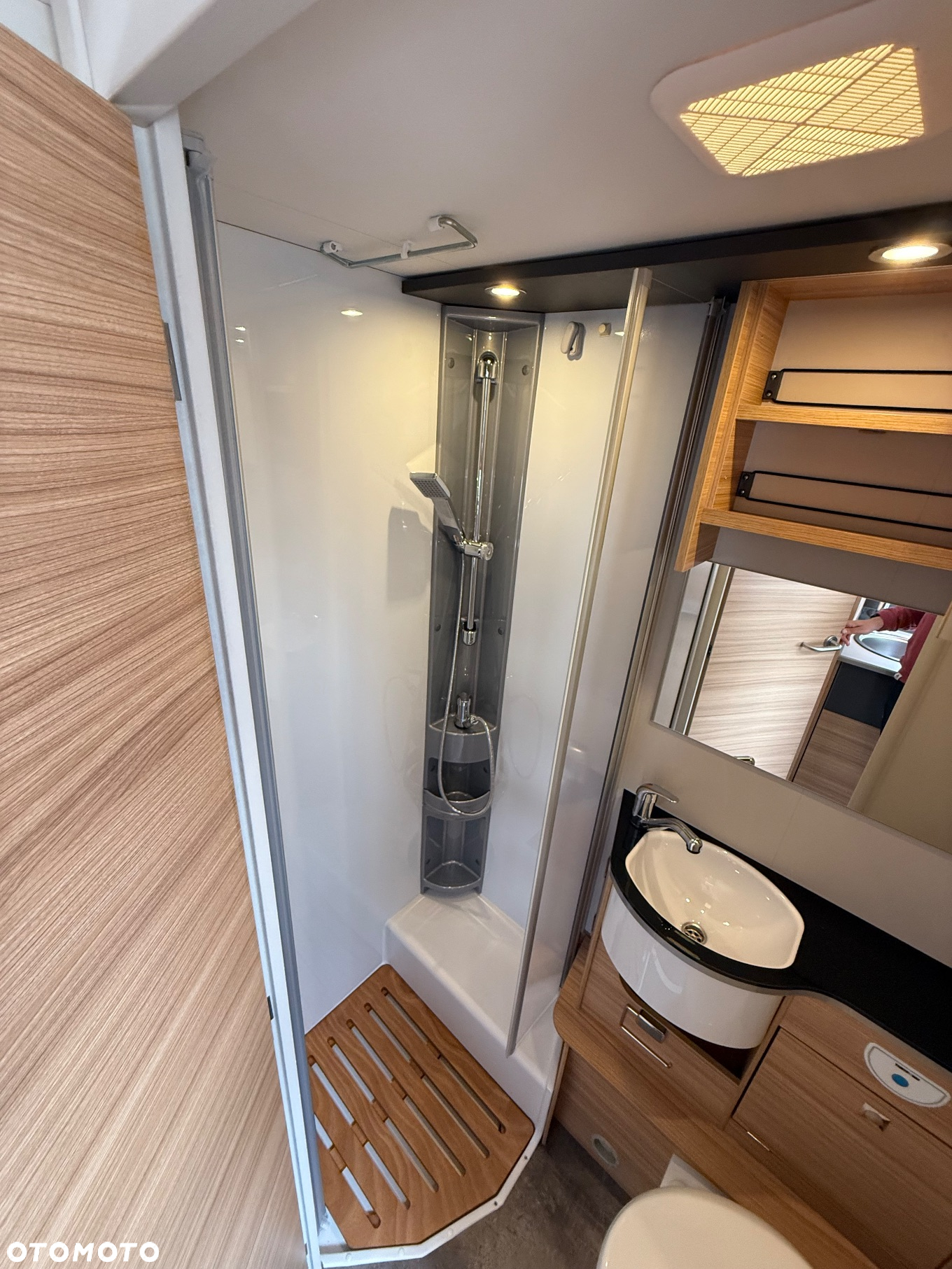 Dethleffs Globebus I60 - 18