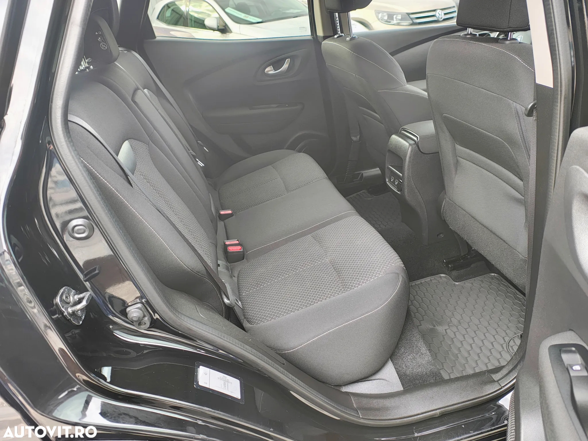 Renault Kadjar BLUE dCi 115 EDC BUSINESS EDITION - 20