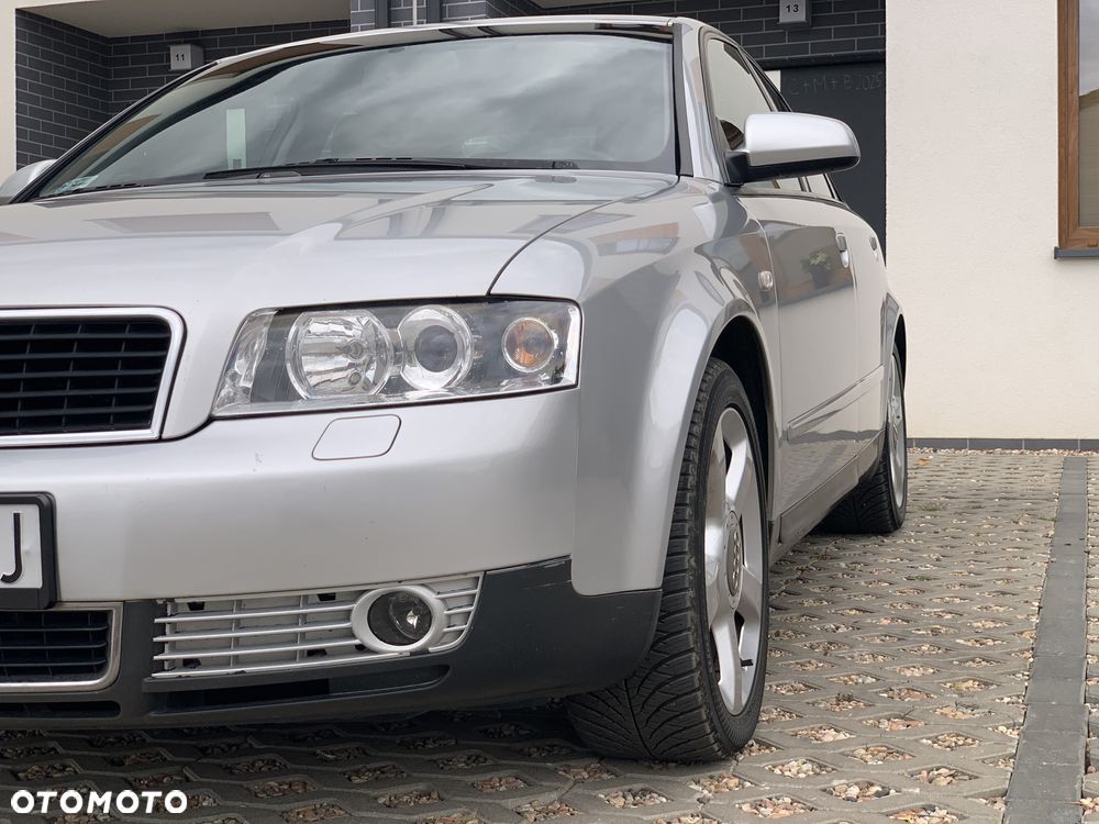 Audi A4 ver-3-0-quattro-tiptronic - 22