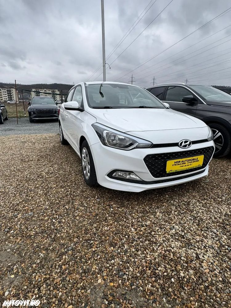 Hyundai i20 1.1 CRDi Comfort+ - 15