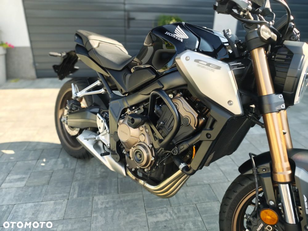 Honda CB - 26