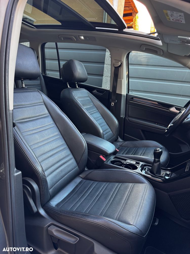 Volkswagen Touran 2.0 TDI Highline - 6