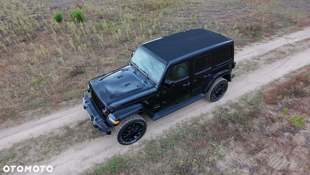 Jeep Wrangler - 2