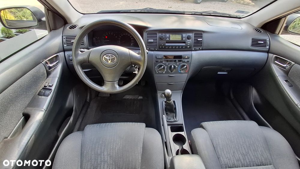 Toyota Corolla 1.6 VVT-i Terra - 34