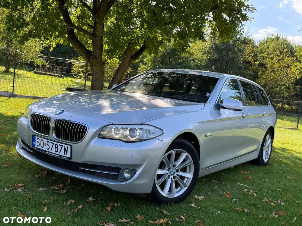 BMW Seria 5 528i xDrive - 3