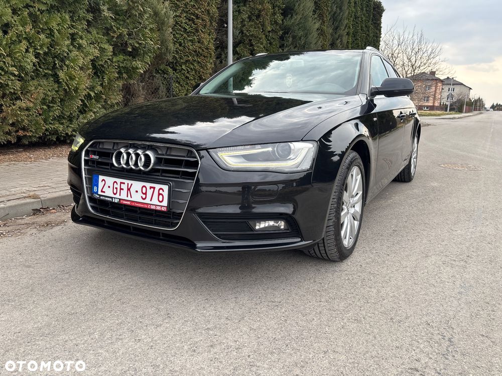 Audi A4 Avant - 11