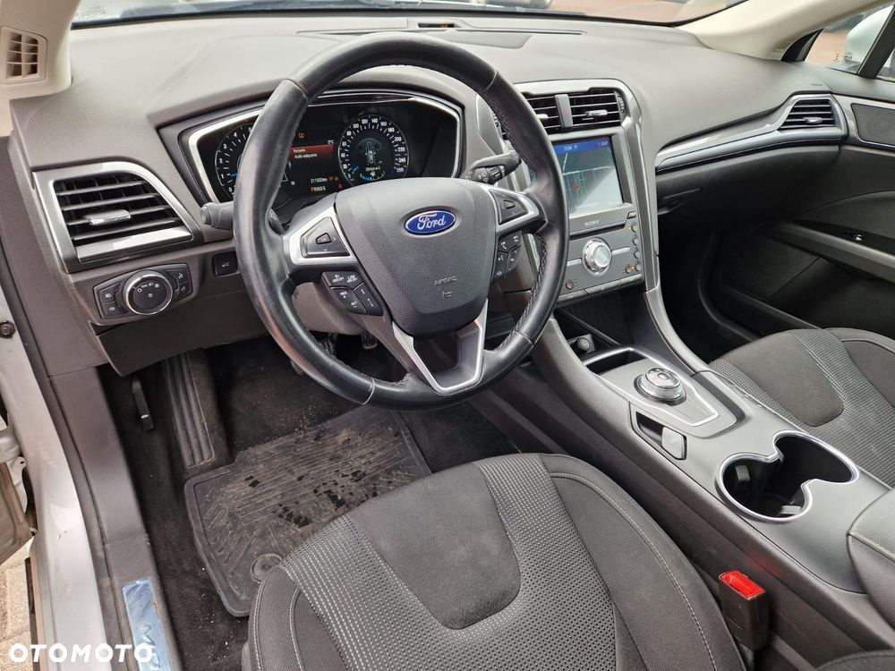 Ford Mondeo 2.0 EcoBlue Titanium - 16