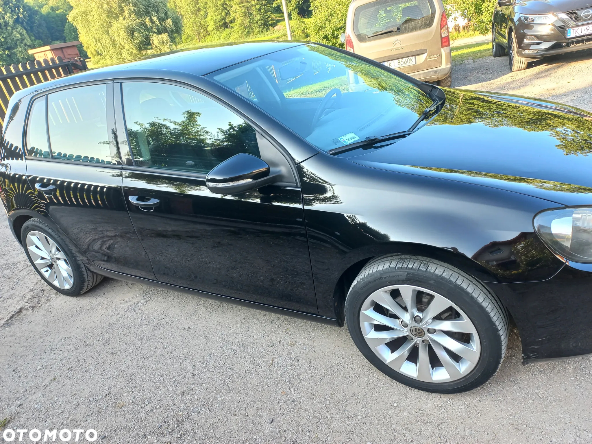 Volkswagen Golf - 10