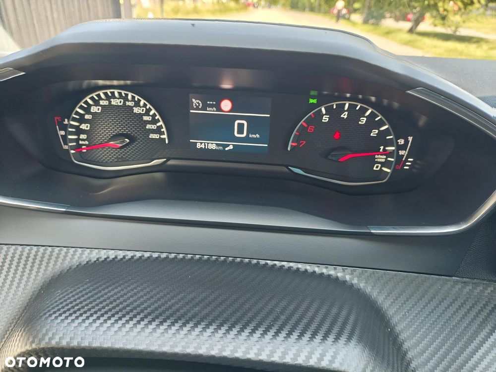 Peugeot 2008 PureTech 100 Active - 5
