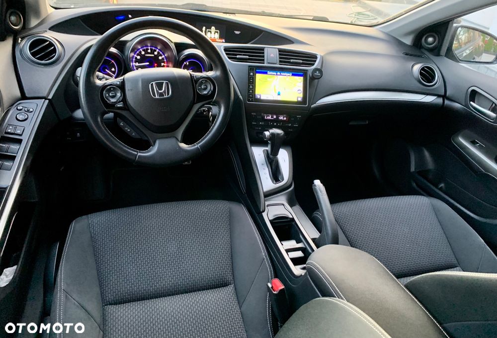 Honda Civic 1.8 Lifestyle (ADAS / Connect+) - 10