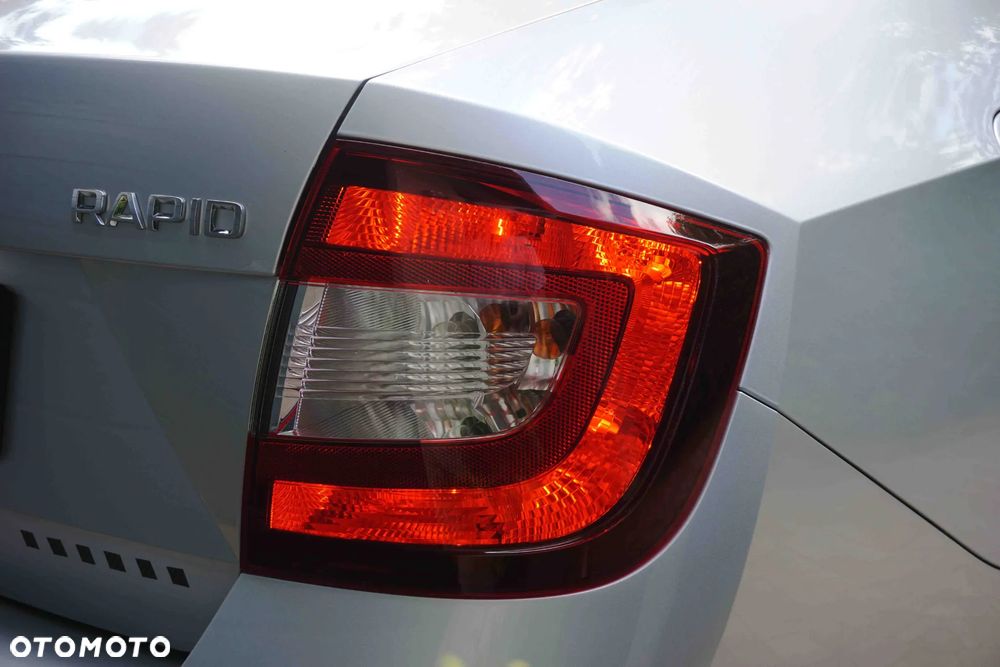 Skoda RAPID 1.0 TSI Ambition - 16