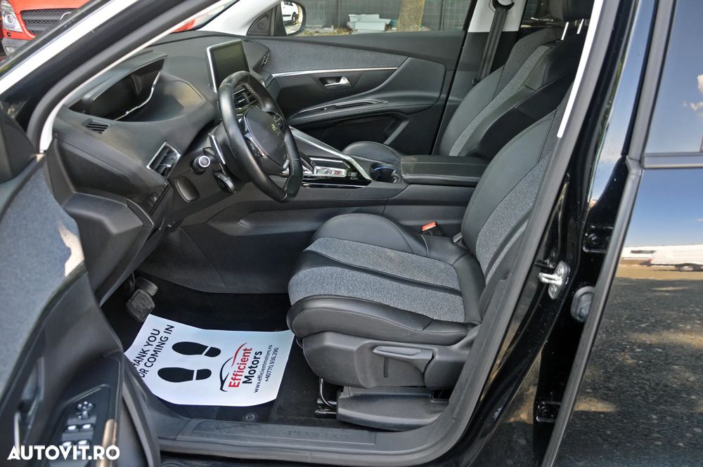 Peugeot 5008 BlueHDI 130 EAT8 Allure - 24