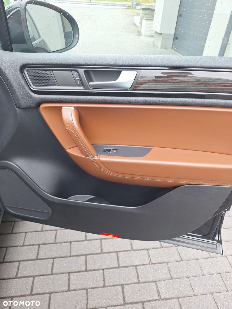 Volkswagen Touareg 3.0 V6 TDI BMT X-Edition - 17