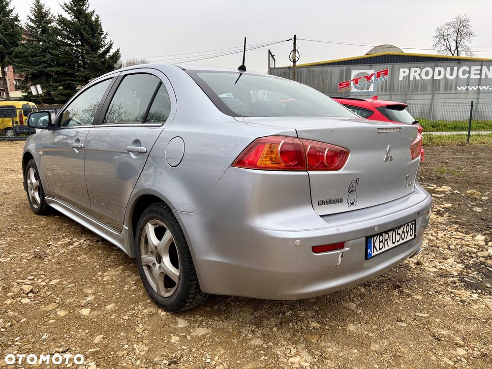 Mitsubishi Lancer 2.0 DID Instyle NAVI - 5