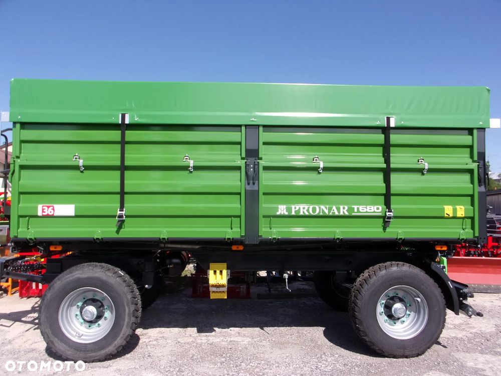 Pronar Przyczepa dwuosiowa paletowa PRONAR PT680 -14t, PT612 -12t, PT612L -12t, wywrotka z trójstronnym wywrotem, przyczepa ciężarowo-rolnicza - 3
