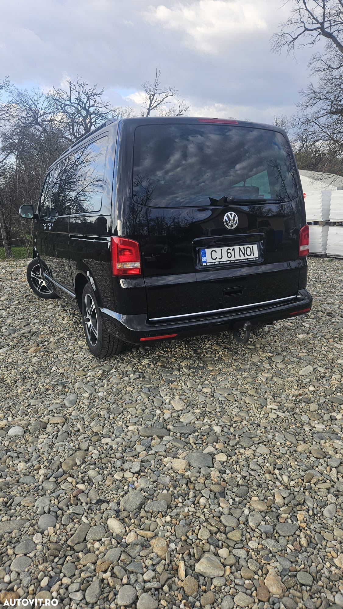 Volkswagen Multivan - 4
