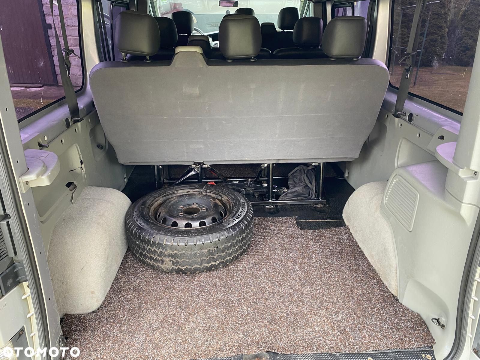 Renault Trafic L1H1 Passenger Lux - 16