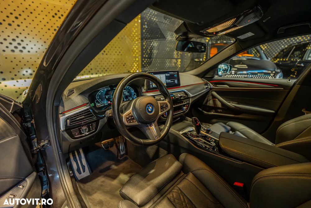 BMW Seria 5 530e AT PHEV - 12