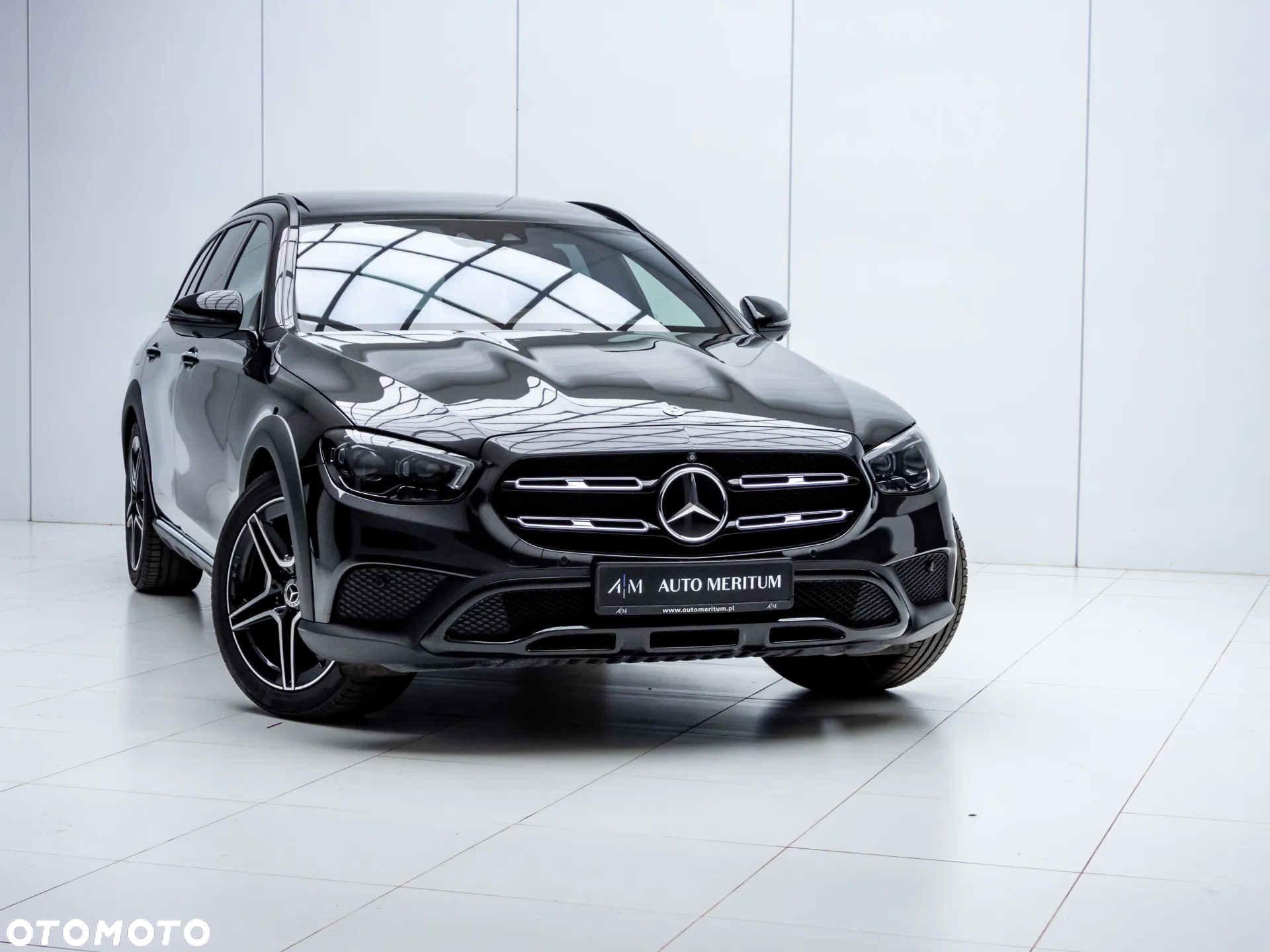 Mercedes-Benz Klasa E 220 d 4-Matic All-Terrain Avantgarde - 11