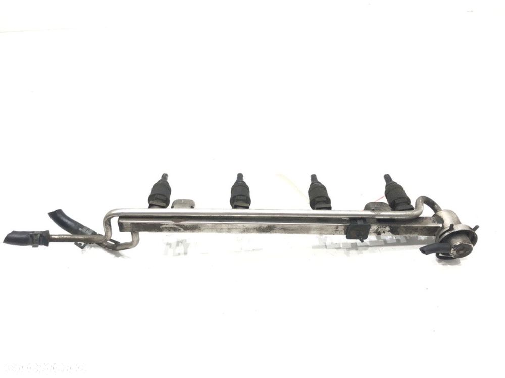 LISTWA WTRYSKOWA - 60.00 PLN - AUDI A3 (8L1) 1996 - 2006 1.8 92 kW [125 KM] benzyna 1996 - 2003 - 2