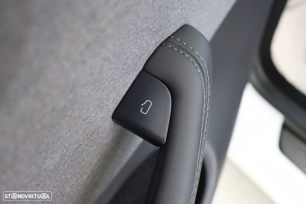 Tesla Model 3 Tração Traseira - 19