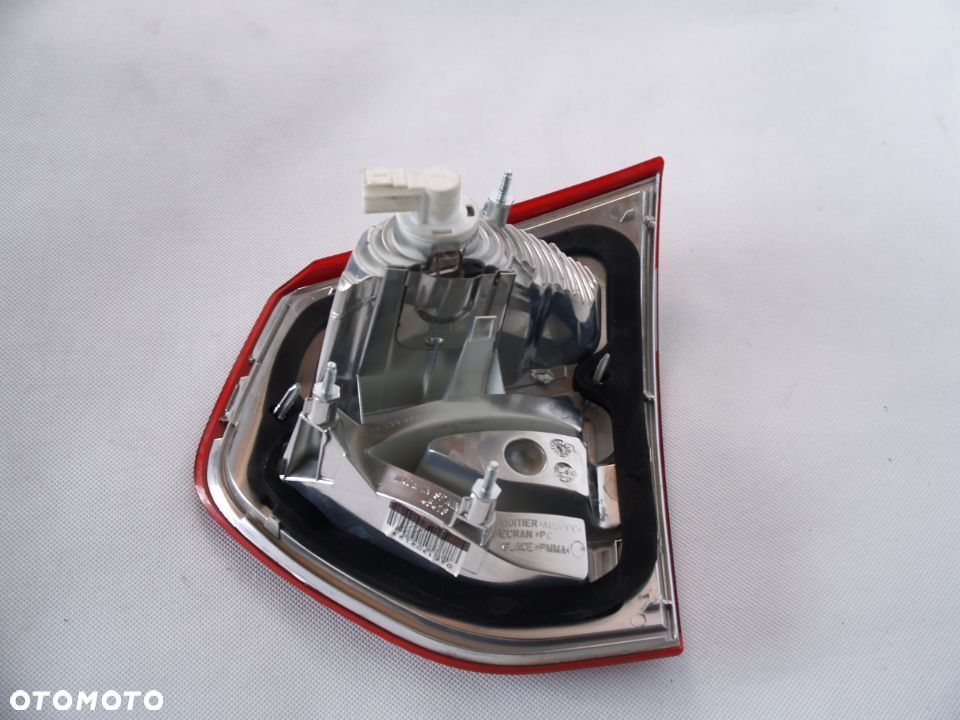 Citroen C4 Picasso I Lampa lewa tyl tylna 06-13r - 2