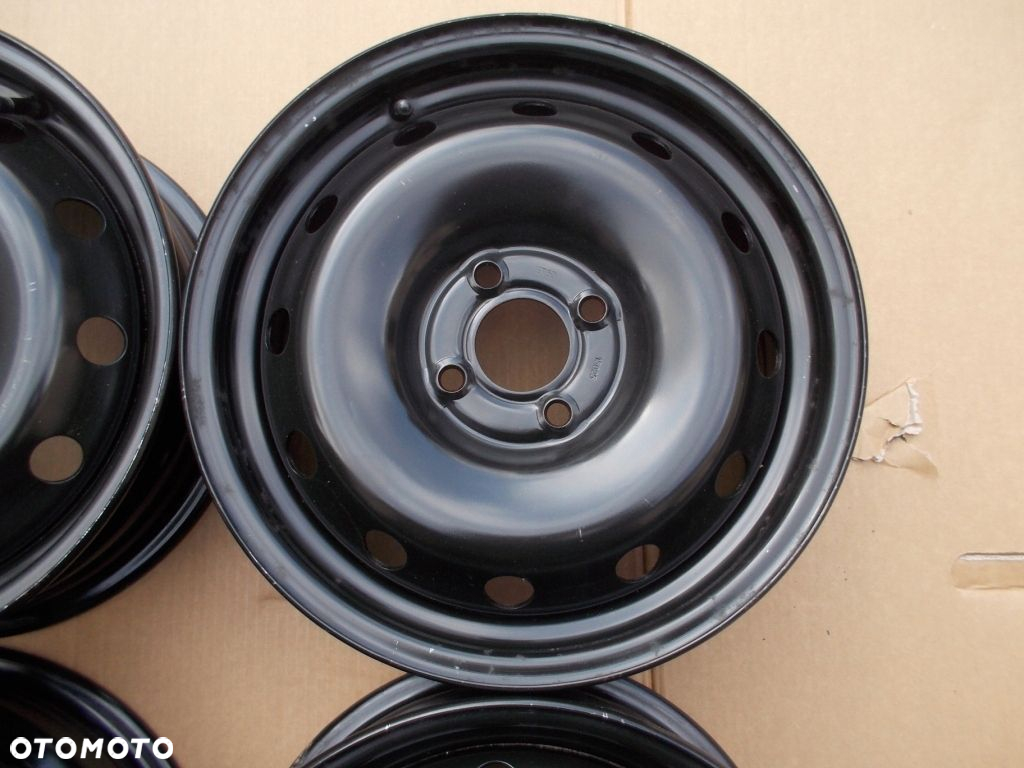 4x Felgi 15 Renault Clio III Modus Dacia Lodgy Logan Sandero 6j 4x100 ET50 - 6