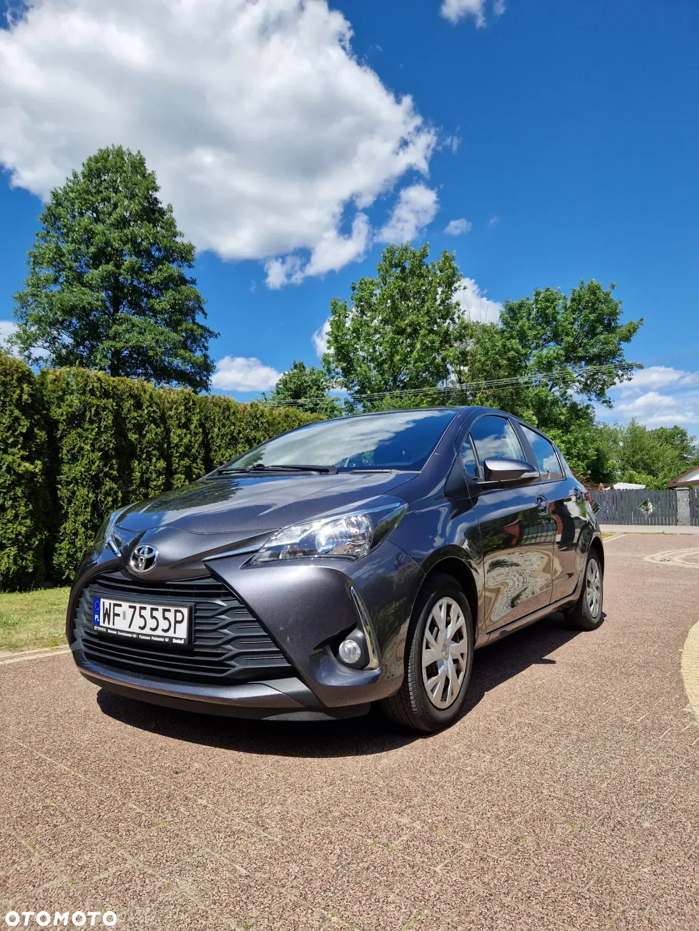 Toyota Yaris 1.5 Premium - 9
