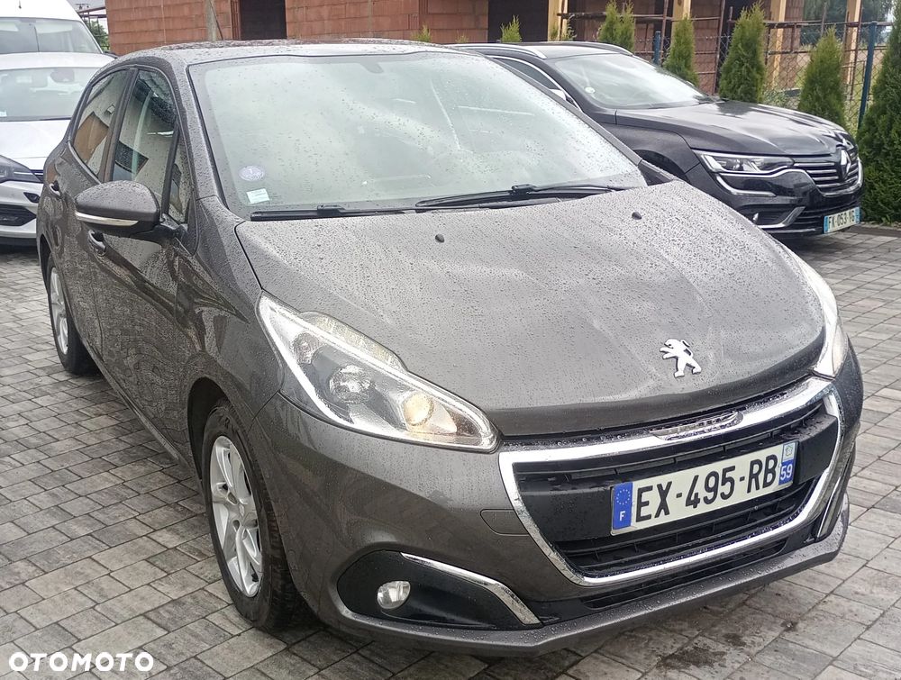 Peugeot 208 1.2 PureTech Active ETG5 - 5