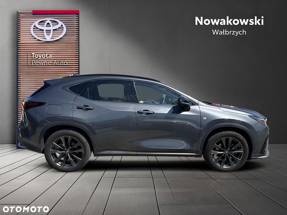 Lexus NX - 4