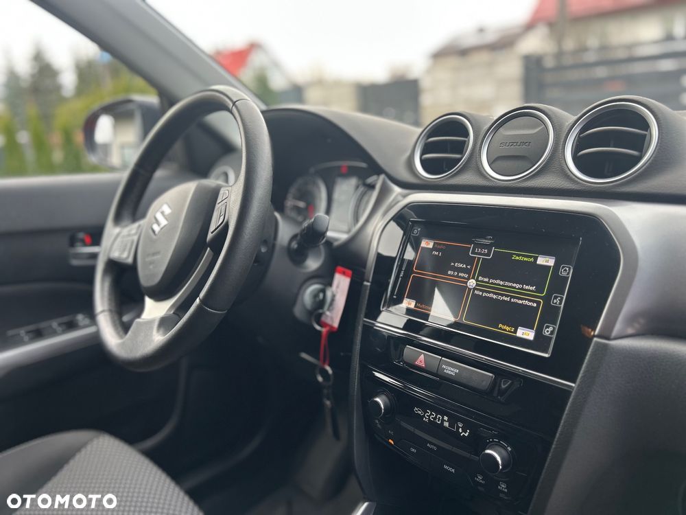 Suzuki Vitara 1.0 Boosterjet Comfort - 14