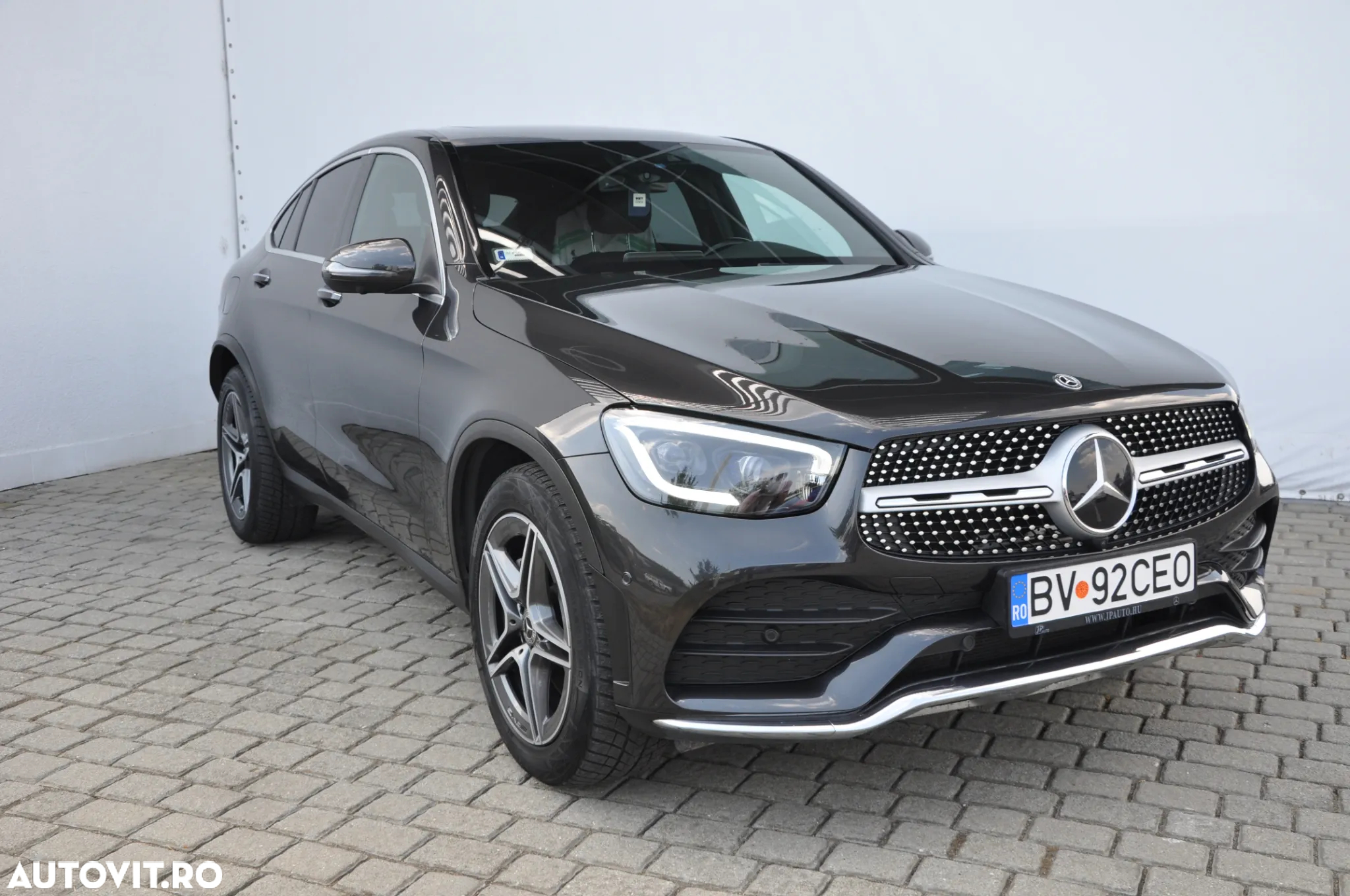 Mercedes-Benz GLC 300 d 4Matic 9G-TRONIC AMG Line Plus - 6
