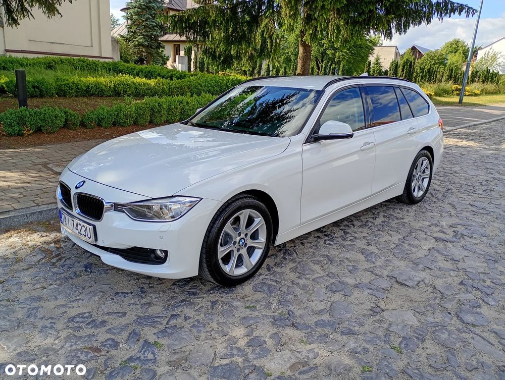 BMW Seria 3 318d DPF - 8