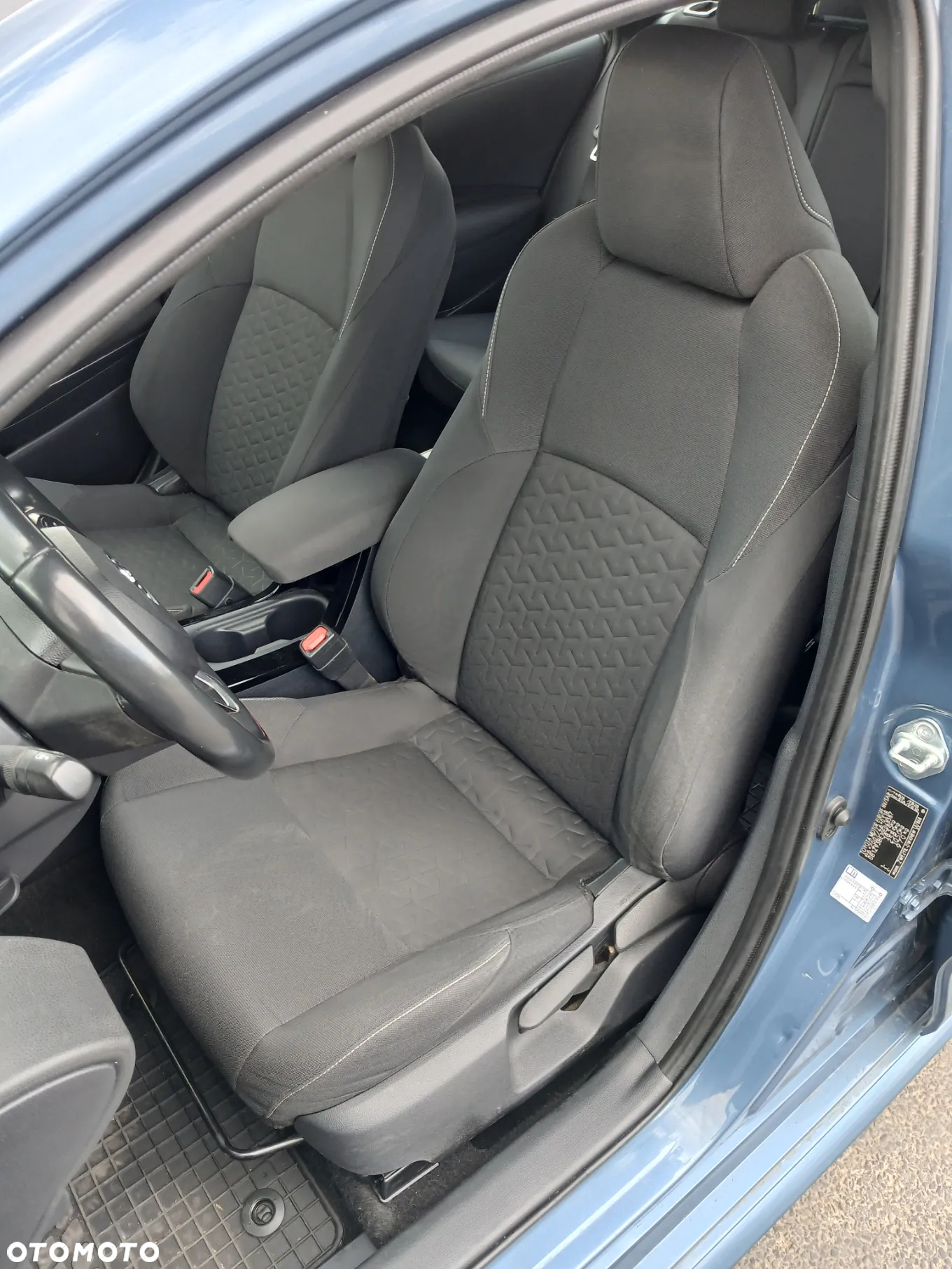 Toyota Corolla 1.8 Hybrid Active - 8