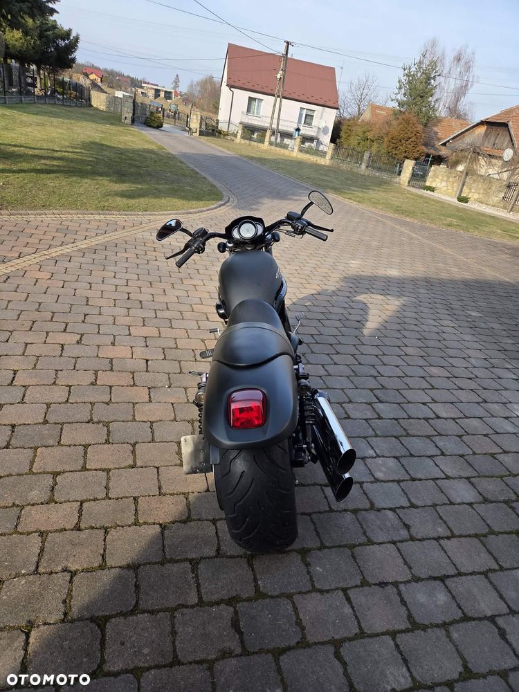 Harley-Davidson V-Rod Night Rod - 8