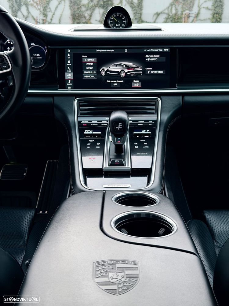 Porsche Panamera Turbo S E-Hybrid - 22