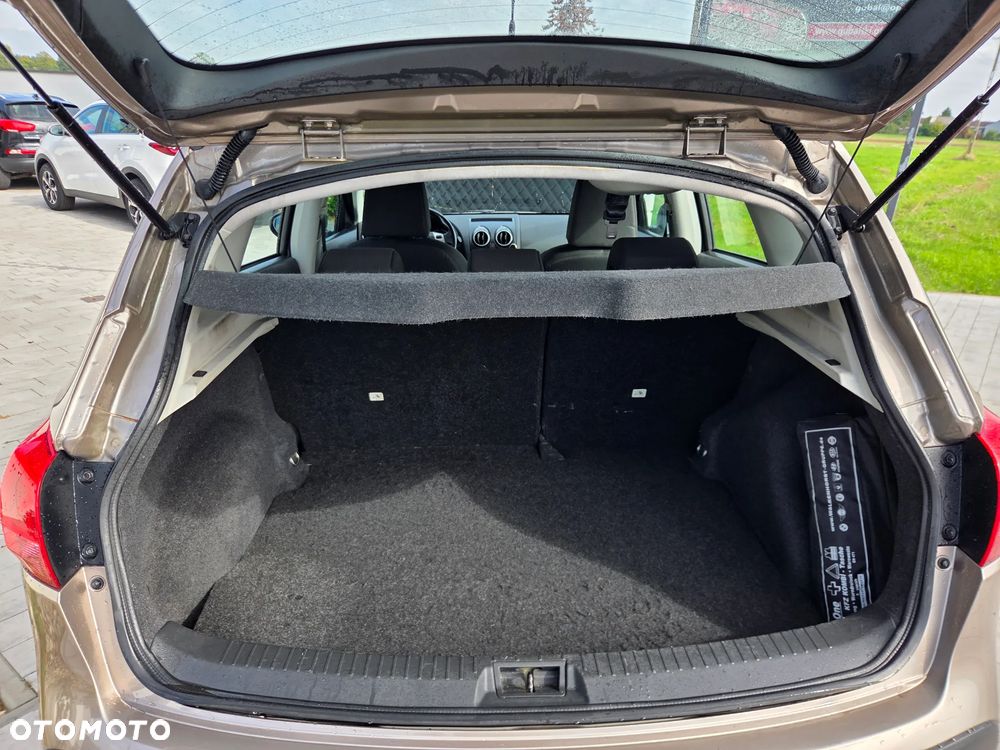 Nissan Qashqai - 18