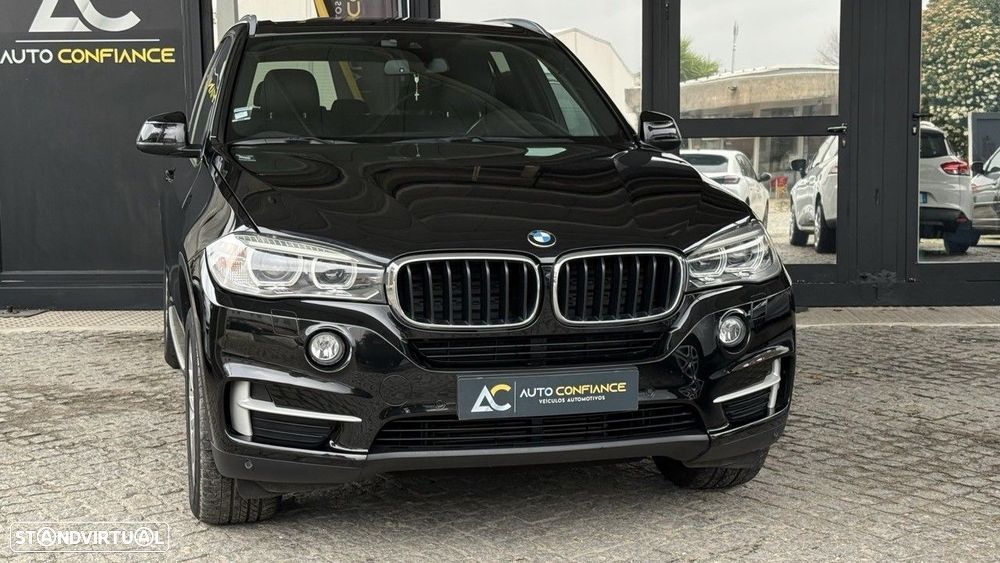 BMW X5 25 d sDrive Comfort 7L - 3
