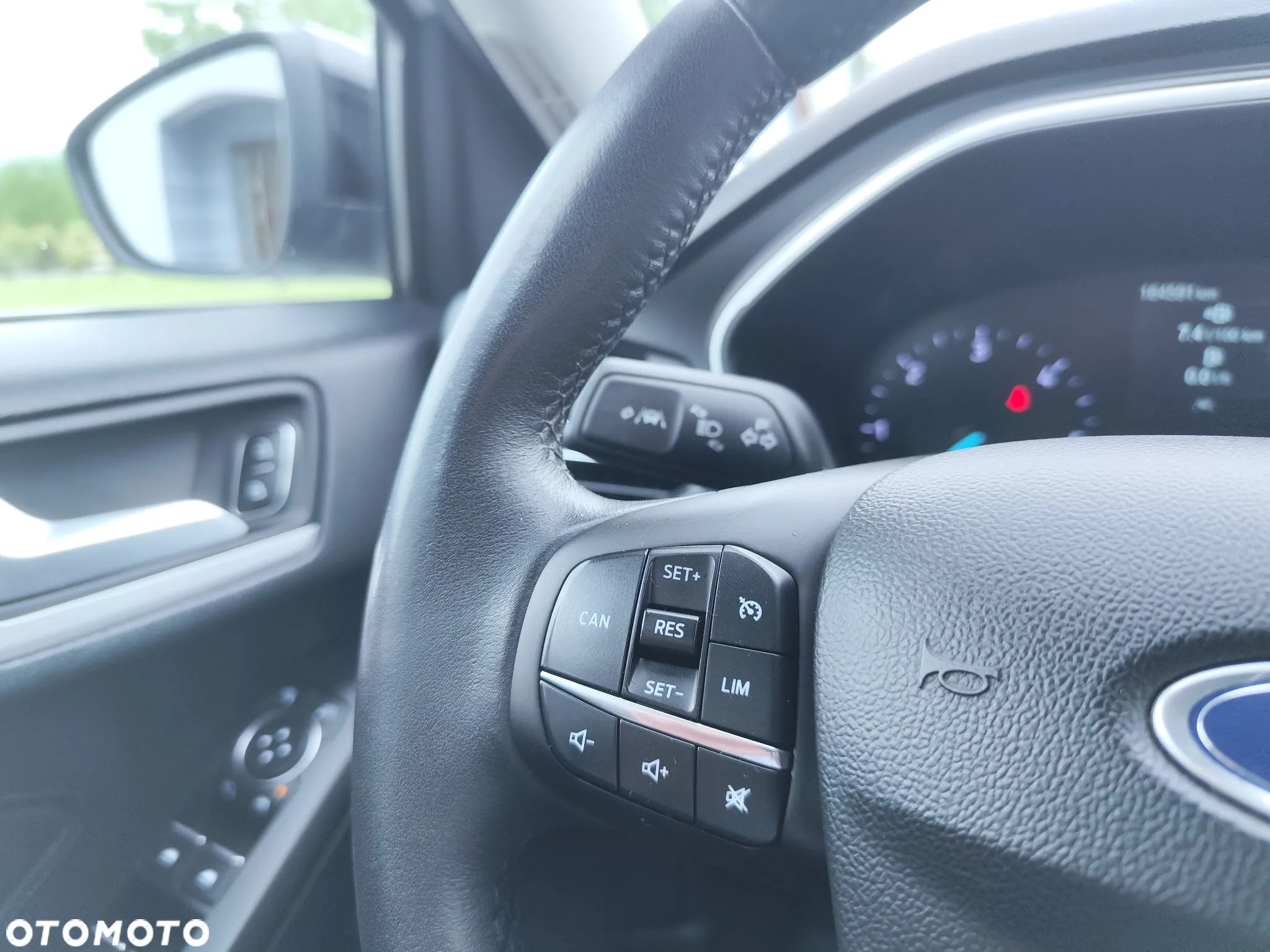 Ford Focus 1.5 EcoBlue SCR Titanium - 28