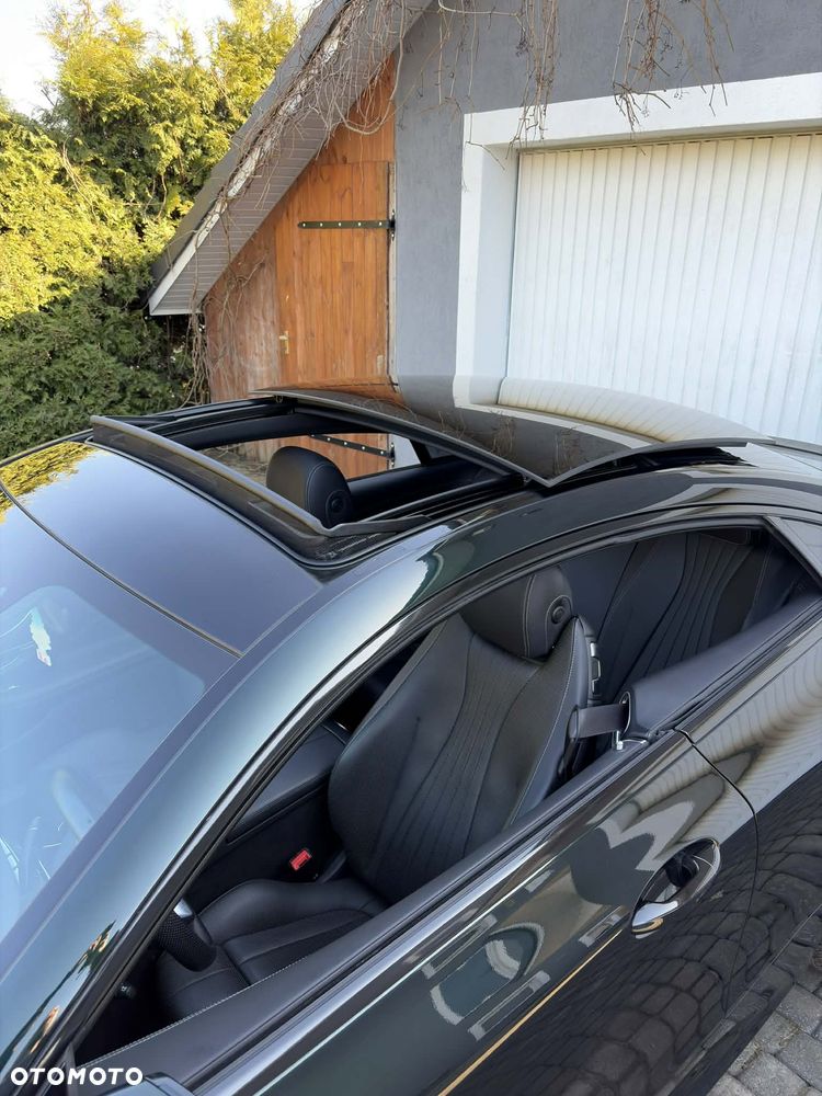 Mercedes-Benz Klasa E 400 4-Matic 9G-TRONIC - 12