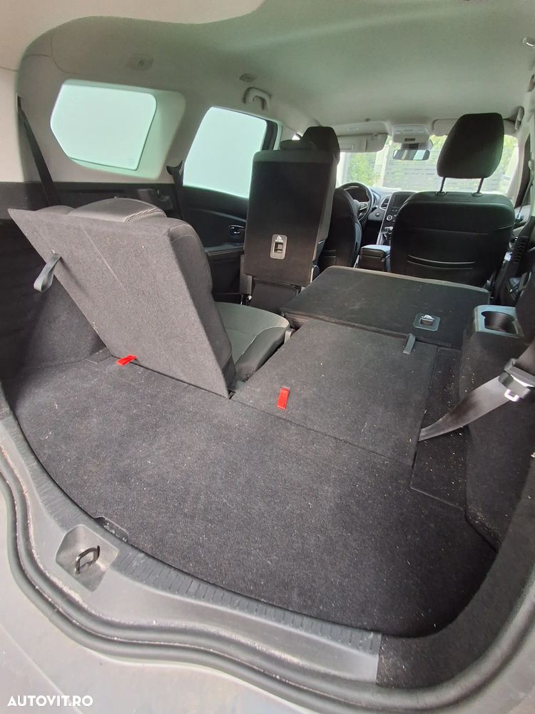 Renault Grand Scenic BLUE dCi 120 BUSINESS EDITION - 17